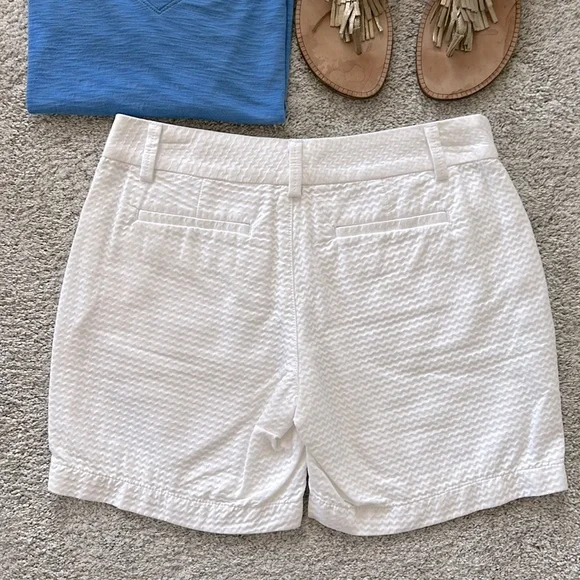 Lilly Pulitzer Jayne Short Resort White - Picture 5 of 6